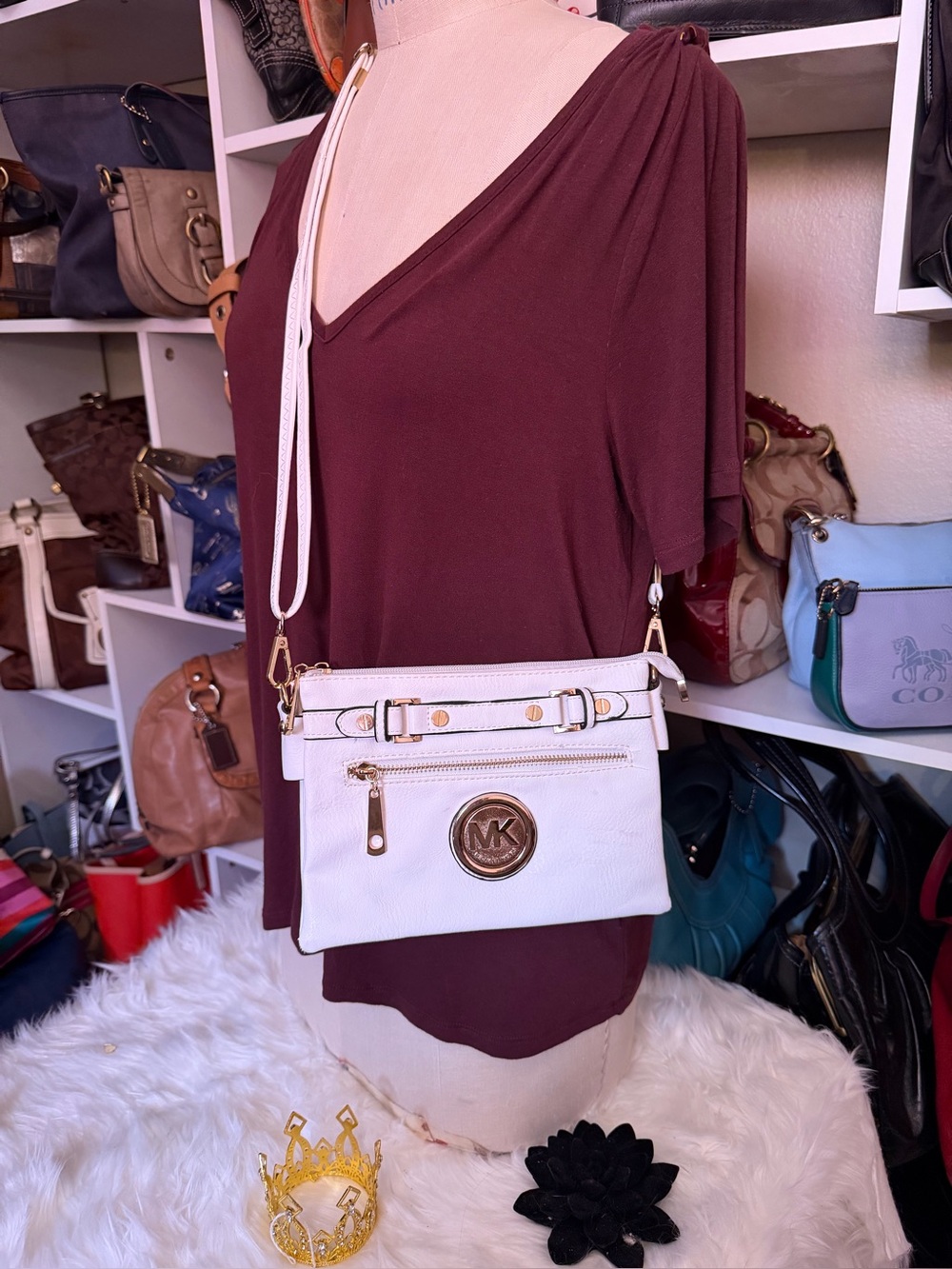 Michael Kors White Leather Crossbody Bag with Gold Logo